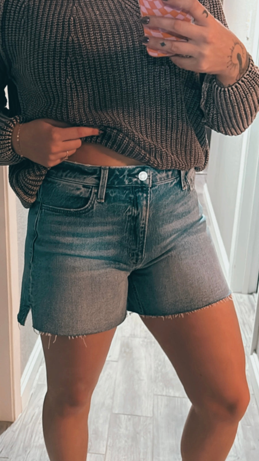 the Rebecca short