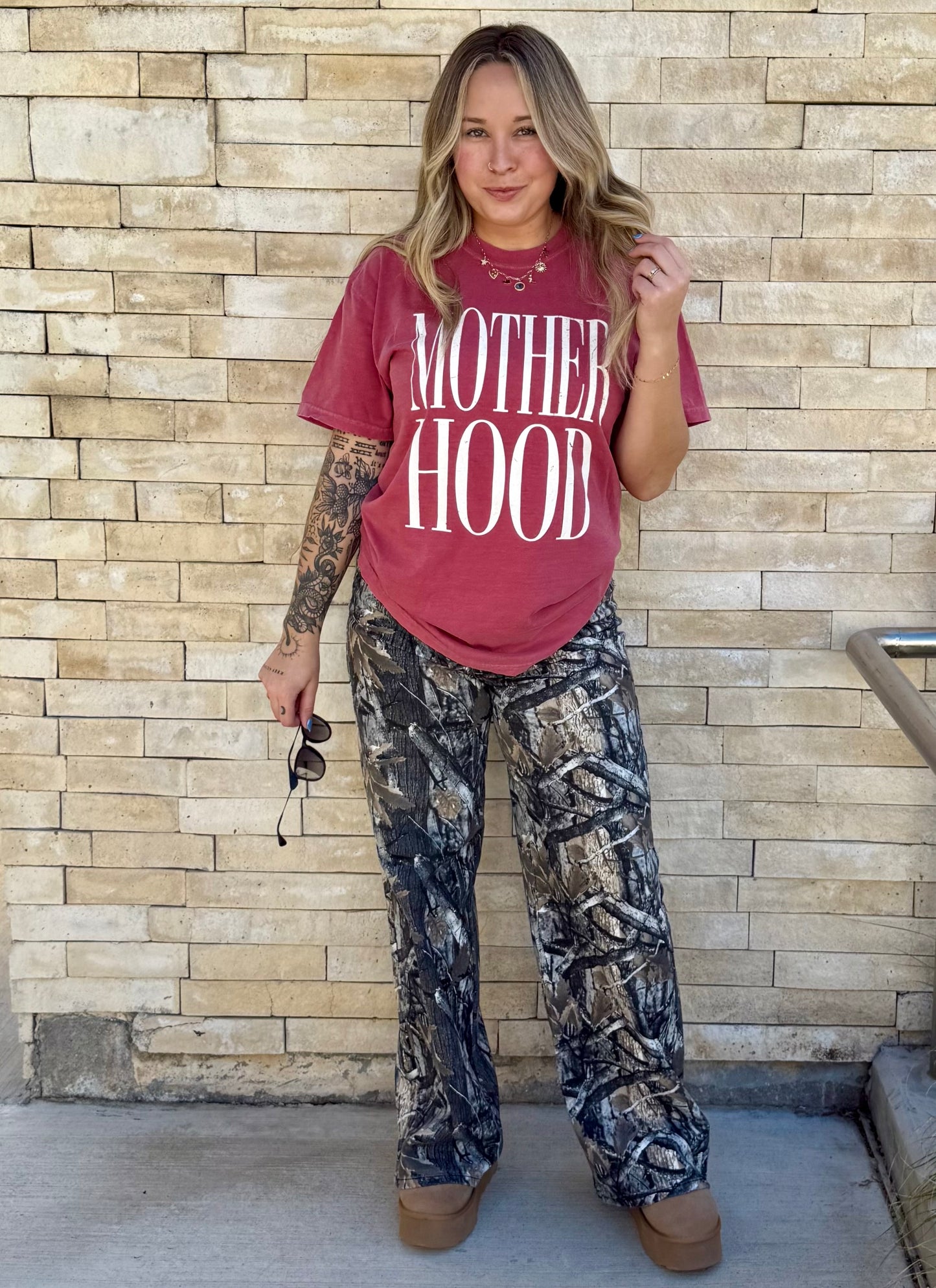 Mother HOOD tee