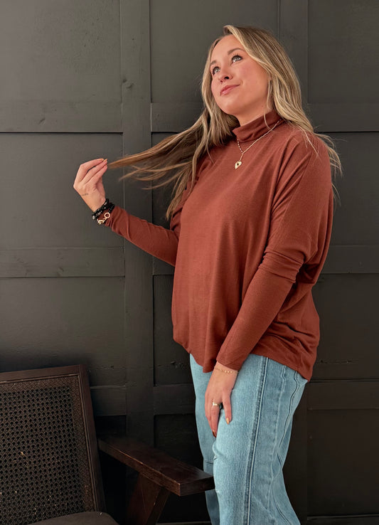 Gingerbread Turtle Neck