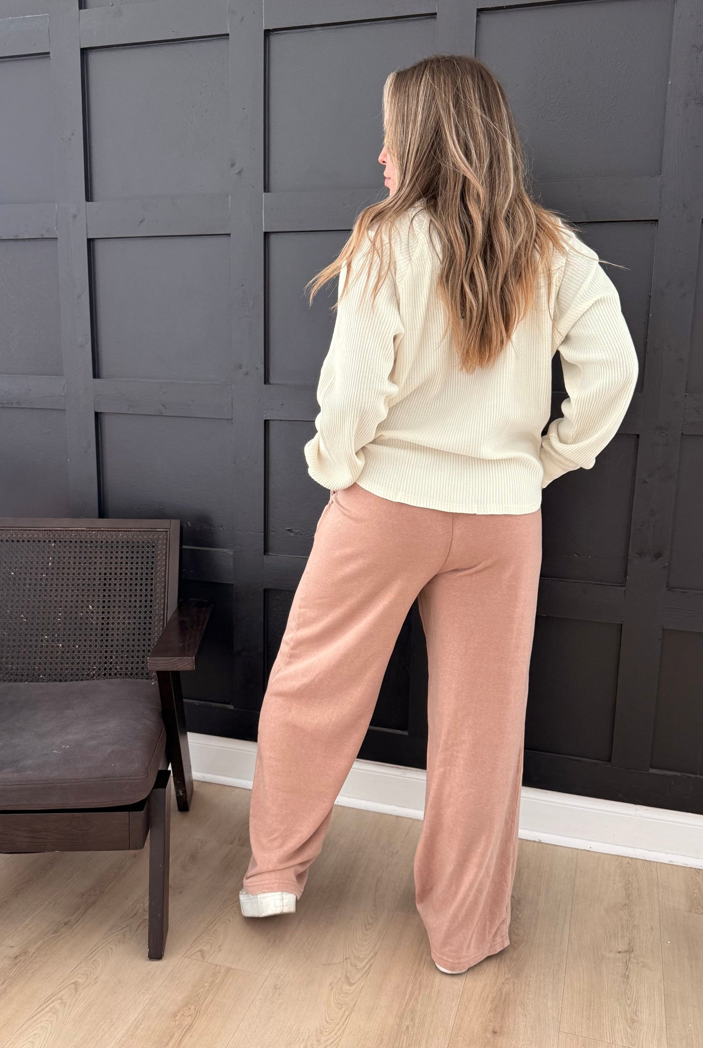Café Pintuck Sweatpants