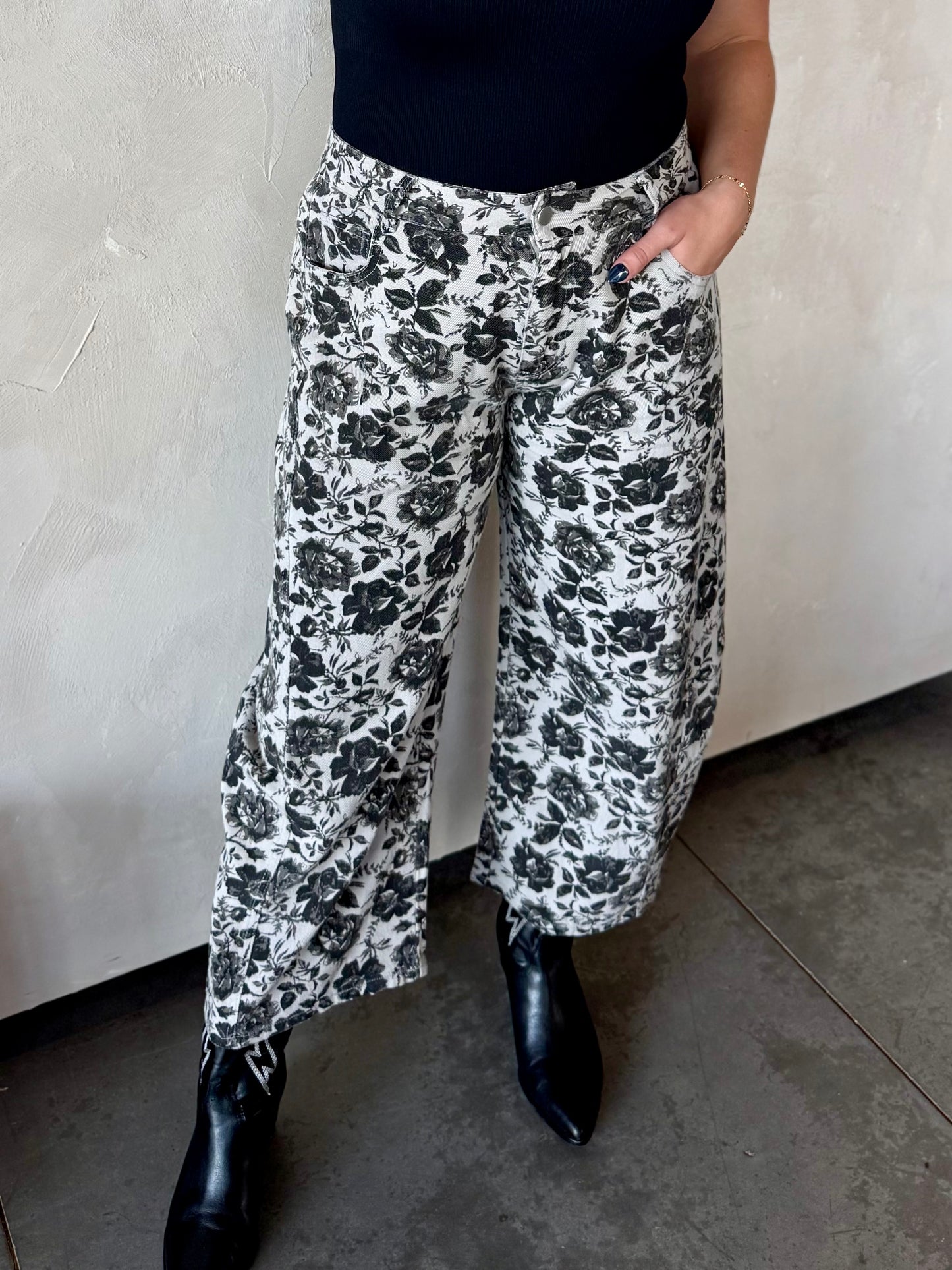 Winter Bloom Barrel Pant