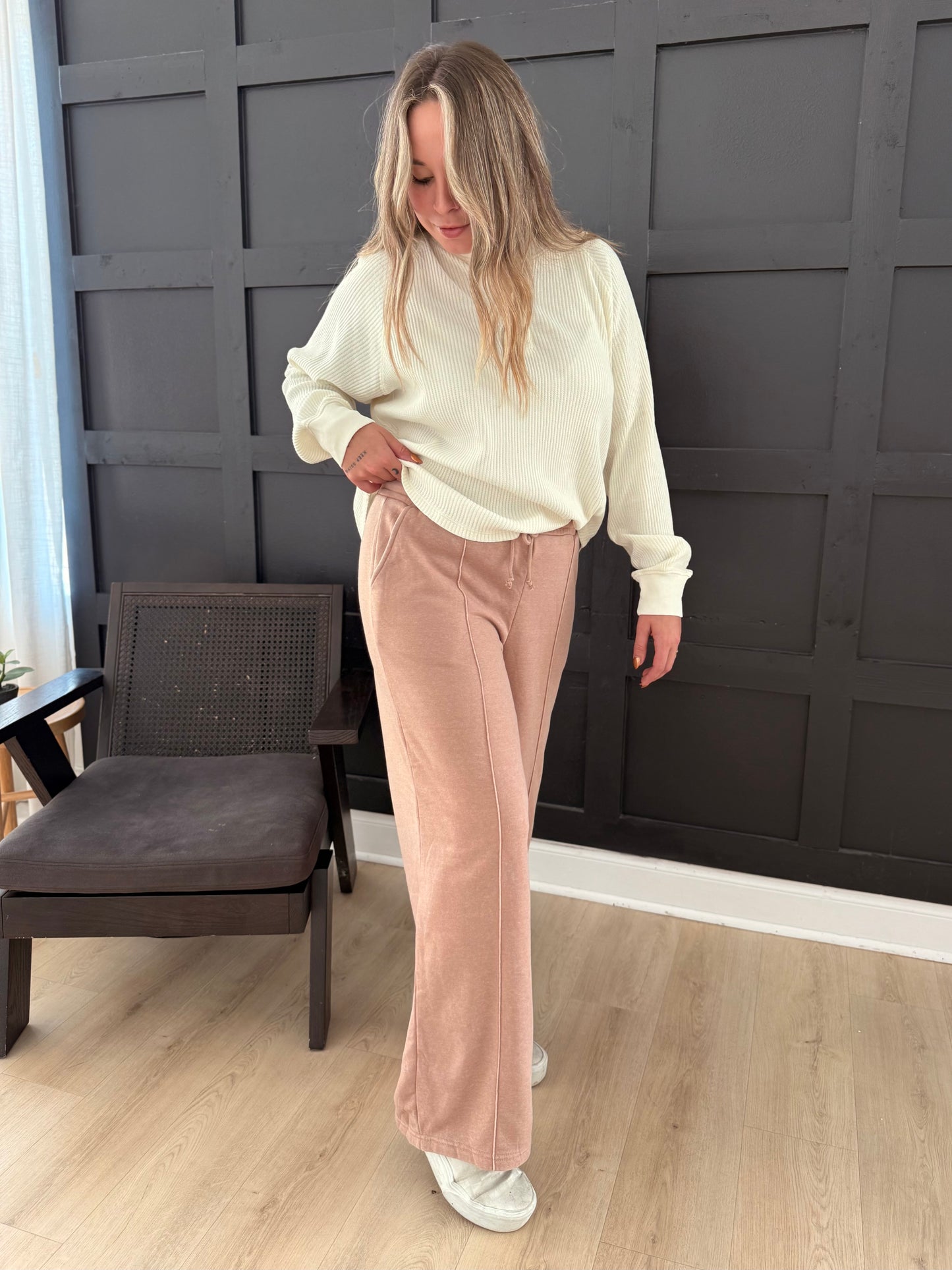 Café Pintuck Sweatpants