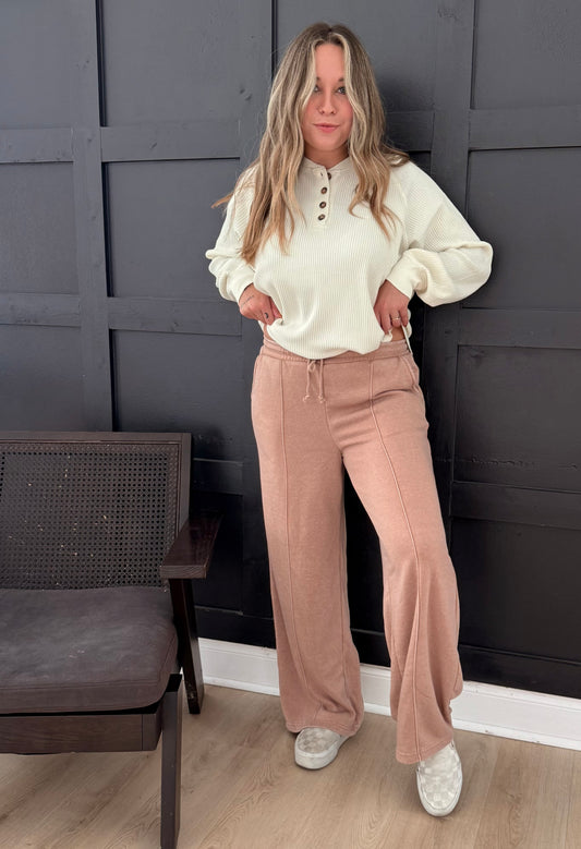 Café Pintuck Sweatpants