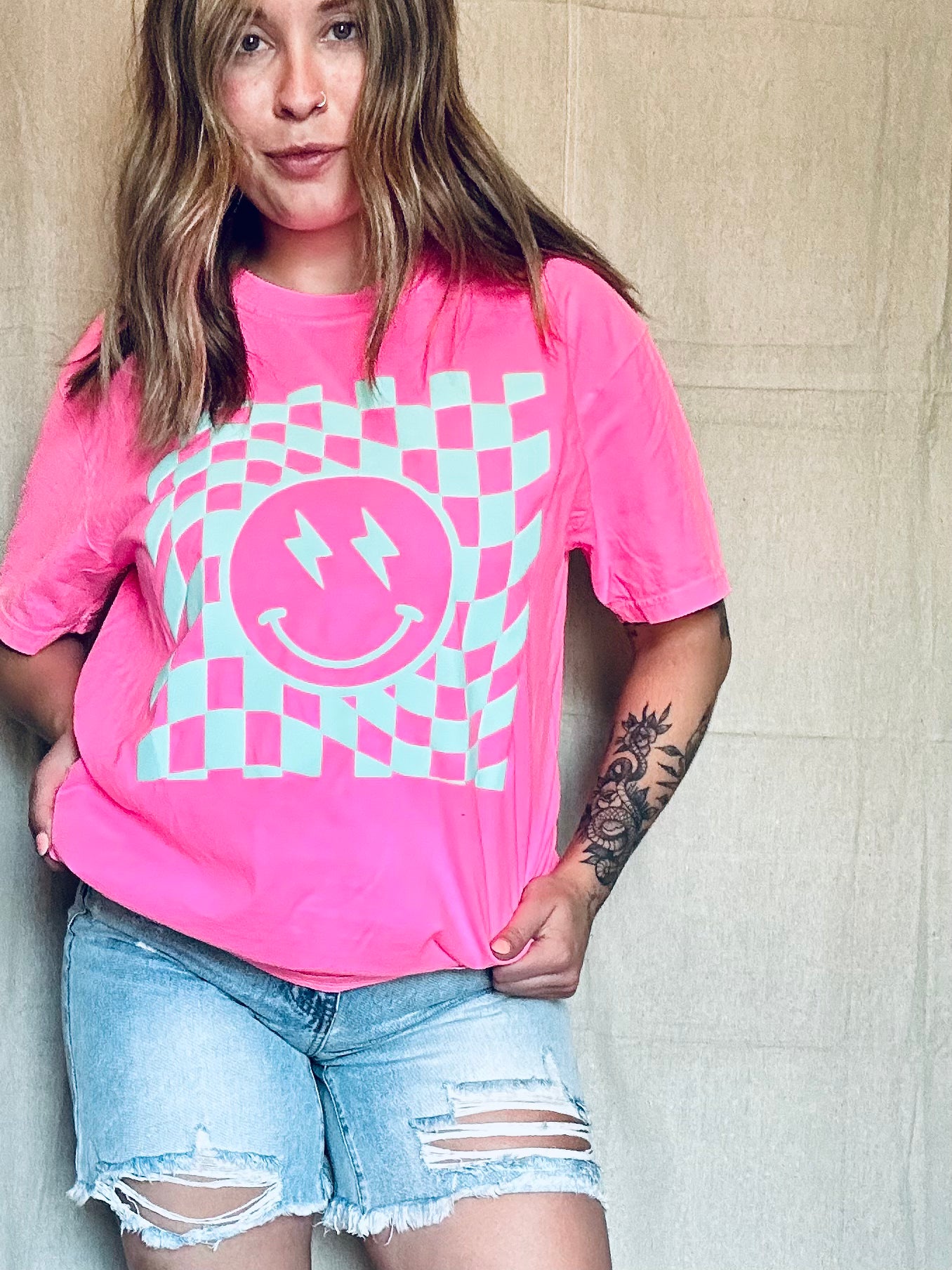 the RETRO SMILEY tee